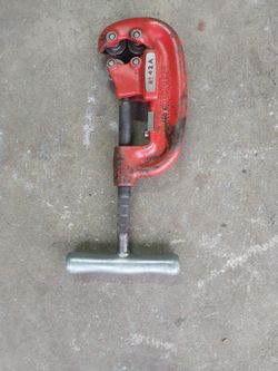 Ridgid Pipe  Cuter Four Wheel 1/2 " to 2" 