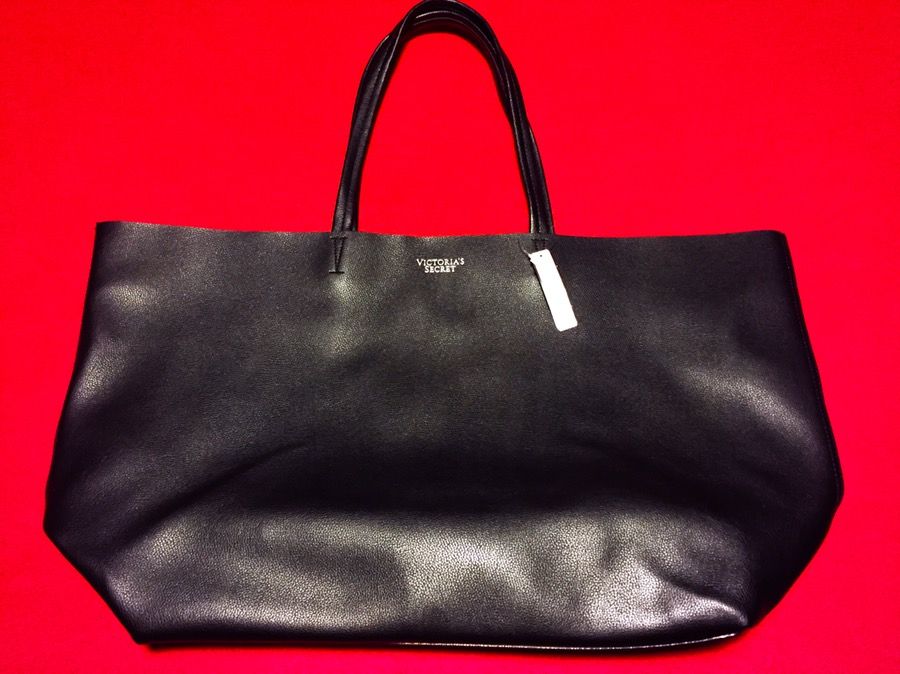 Brand New! Victoria’s Secret HUGE Leather-Like Tote Bag