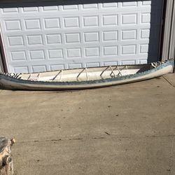 17ft. Aluminum Canoe