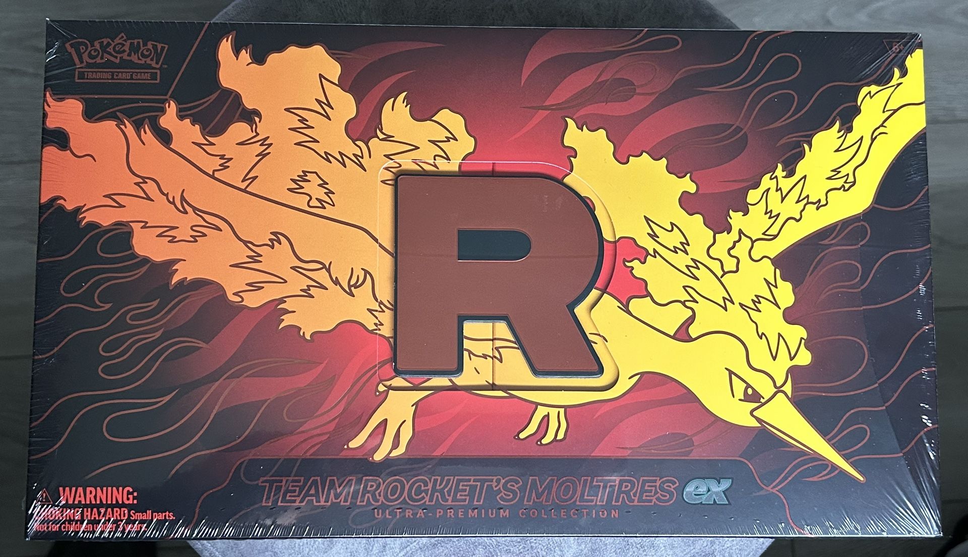 Pokemon team rocket's moltres ex ultra premium collection