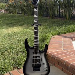 Jackson JS34Q DKA-M Silverburst – Floyd Rose – Mint Condition