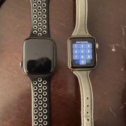 His/hers Apple Watches