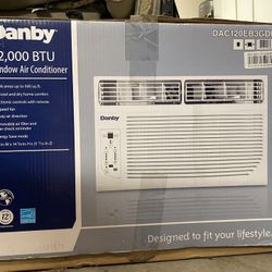 Window AC Unit