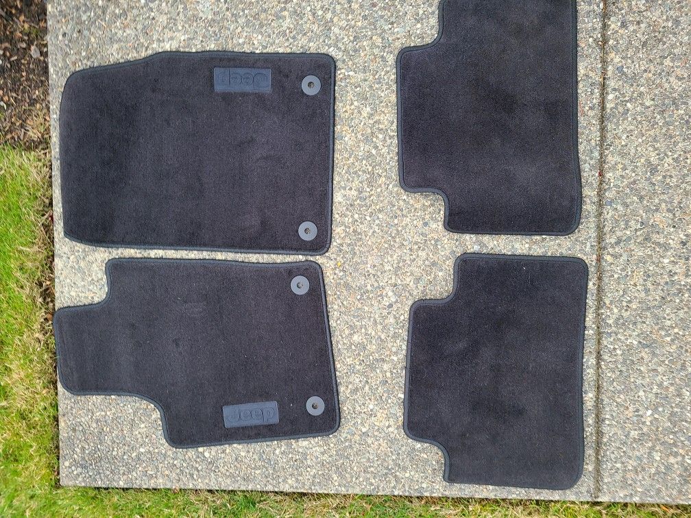 Jeep Floor Mats (FREE)