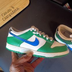 Nike Dunks//Size 6.5y