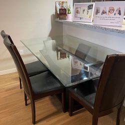 Glass Top Kitchen Table With 4 Chairs 