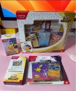 💥Pokémon 30th Bundle  🎉 $146