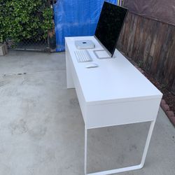Table For Pc For Sale $50 Santa Ana City 