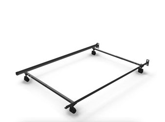 Full size bed frame / bed rail on wheels