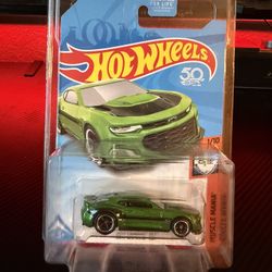 2018 Hot Wheels Super Treasure Hunt 2017 Camaro ZL1 Muscle Mania 1/10 Green