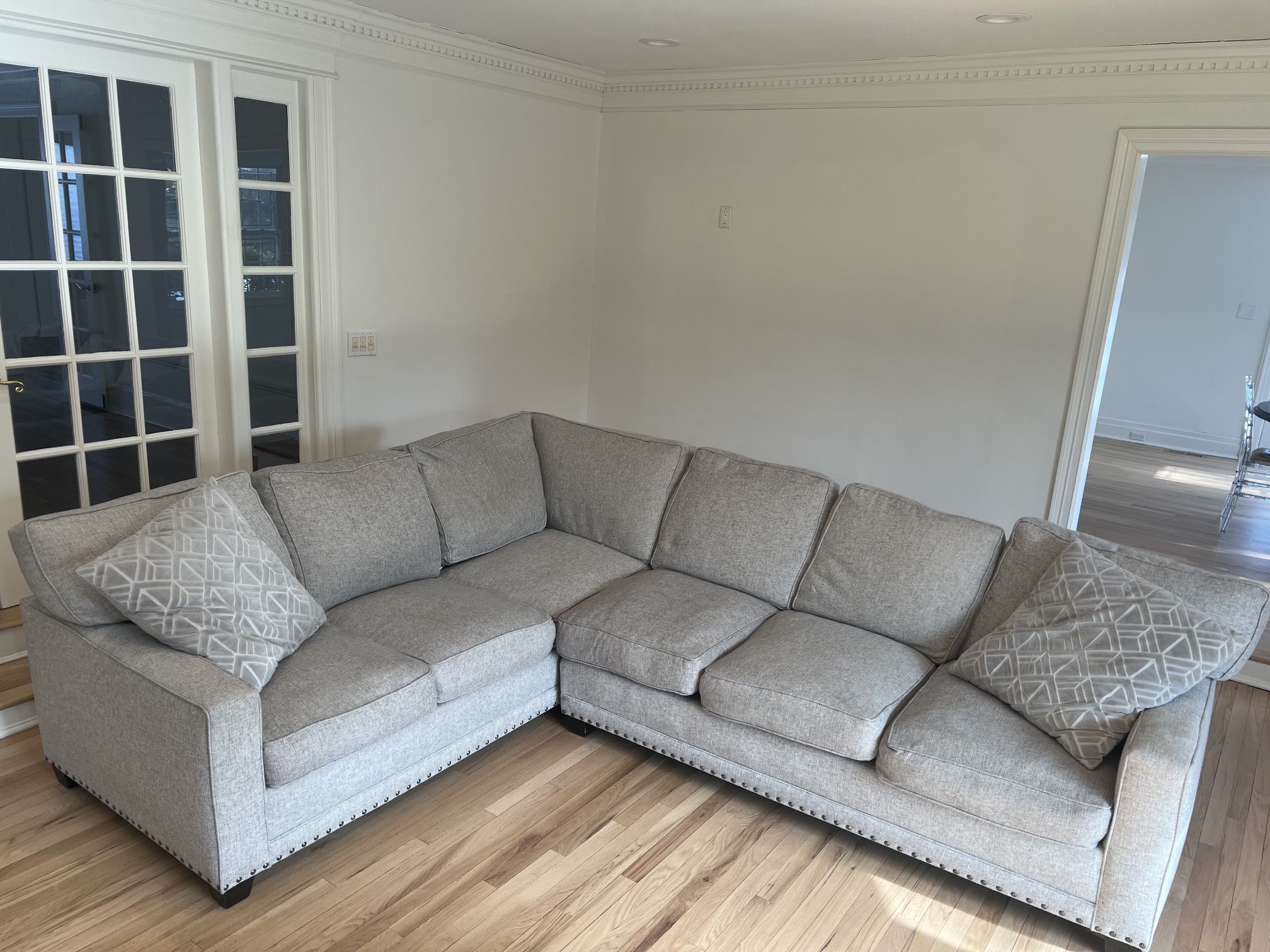 Safavieh Grey Sectional Couch