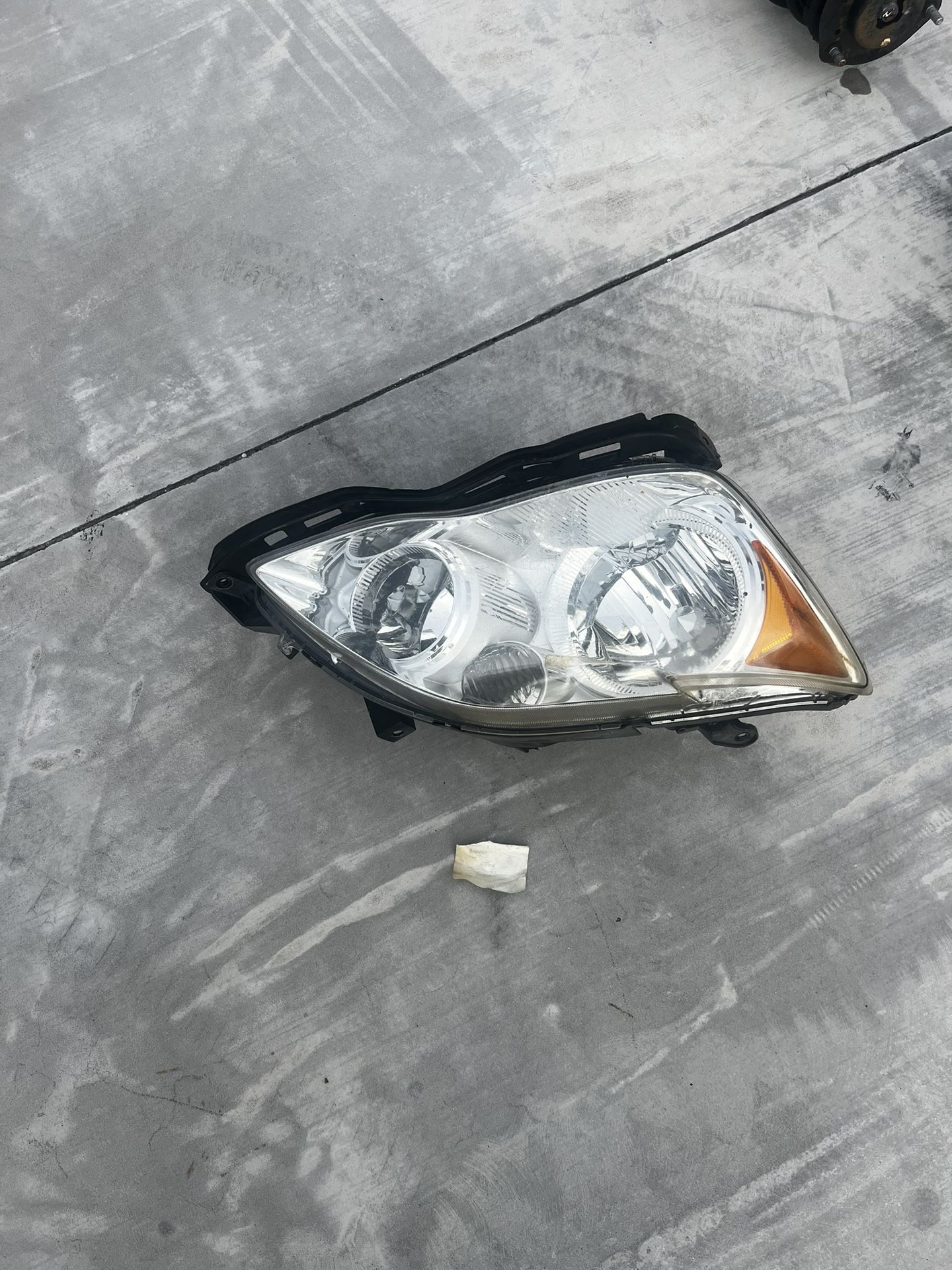 Headlight for Toyota Avalon