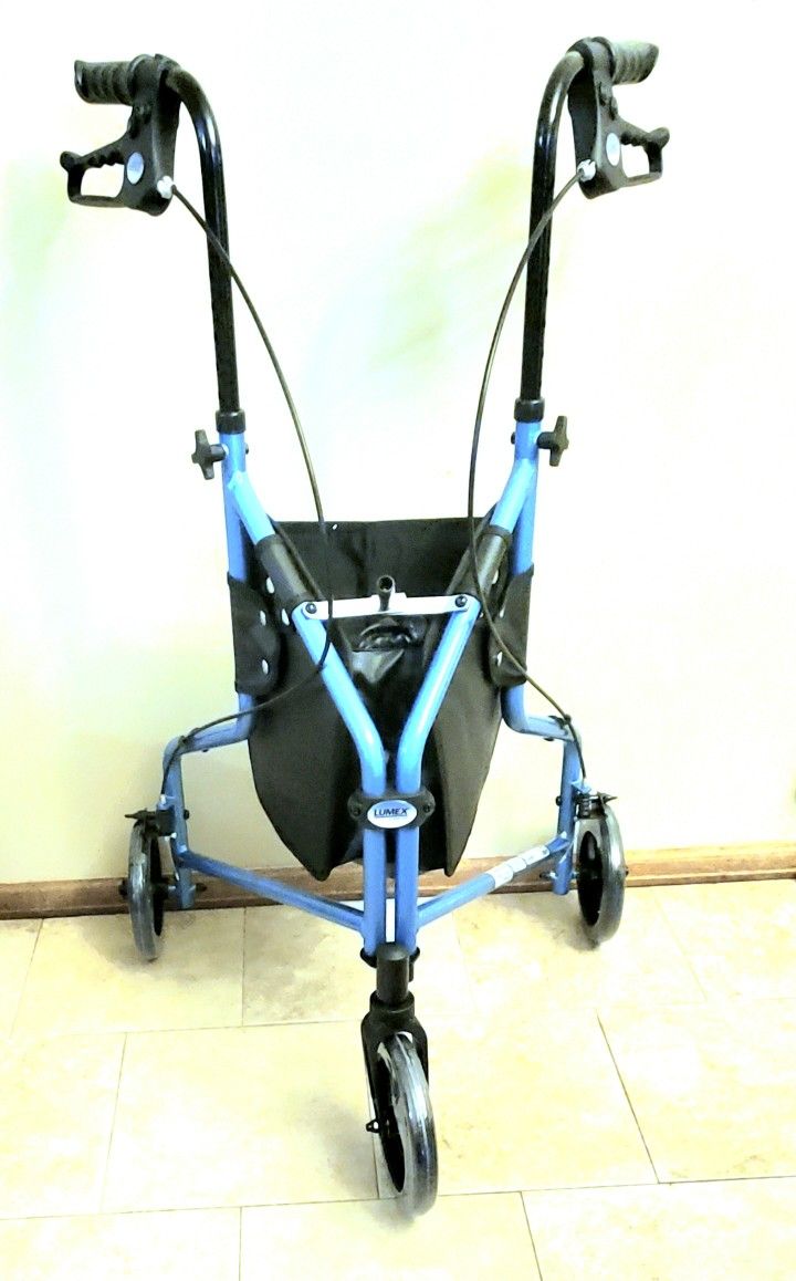 Lumex 3 Wheel Cruiser Set N Go Adjustable Rollator Walker