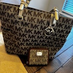 Micheal Kors purse with wallet.
