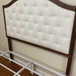 Headboard Queen Size