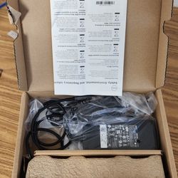 Dell Dock WD19S USB-C 180W Dock /  Port Replicator 