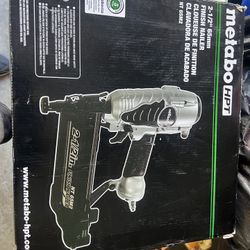 Finish Nail Gun