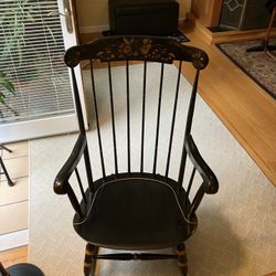 Rocking Chair 