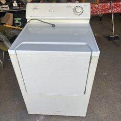 Maytag Electric Dryer – Works Great – Clean & Reliable