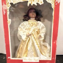 Vintage Fiber Plug in Angel Doll Optic Lights & Motion Tree Topper