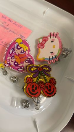 Badge Reels different kinds