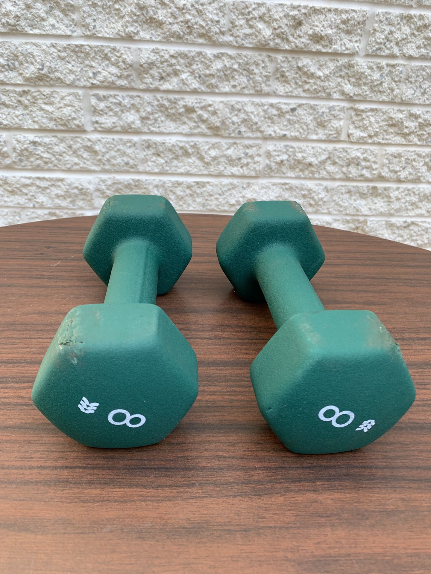 1 pair 8lb dumbbells - total 16 lbs