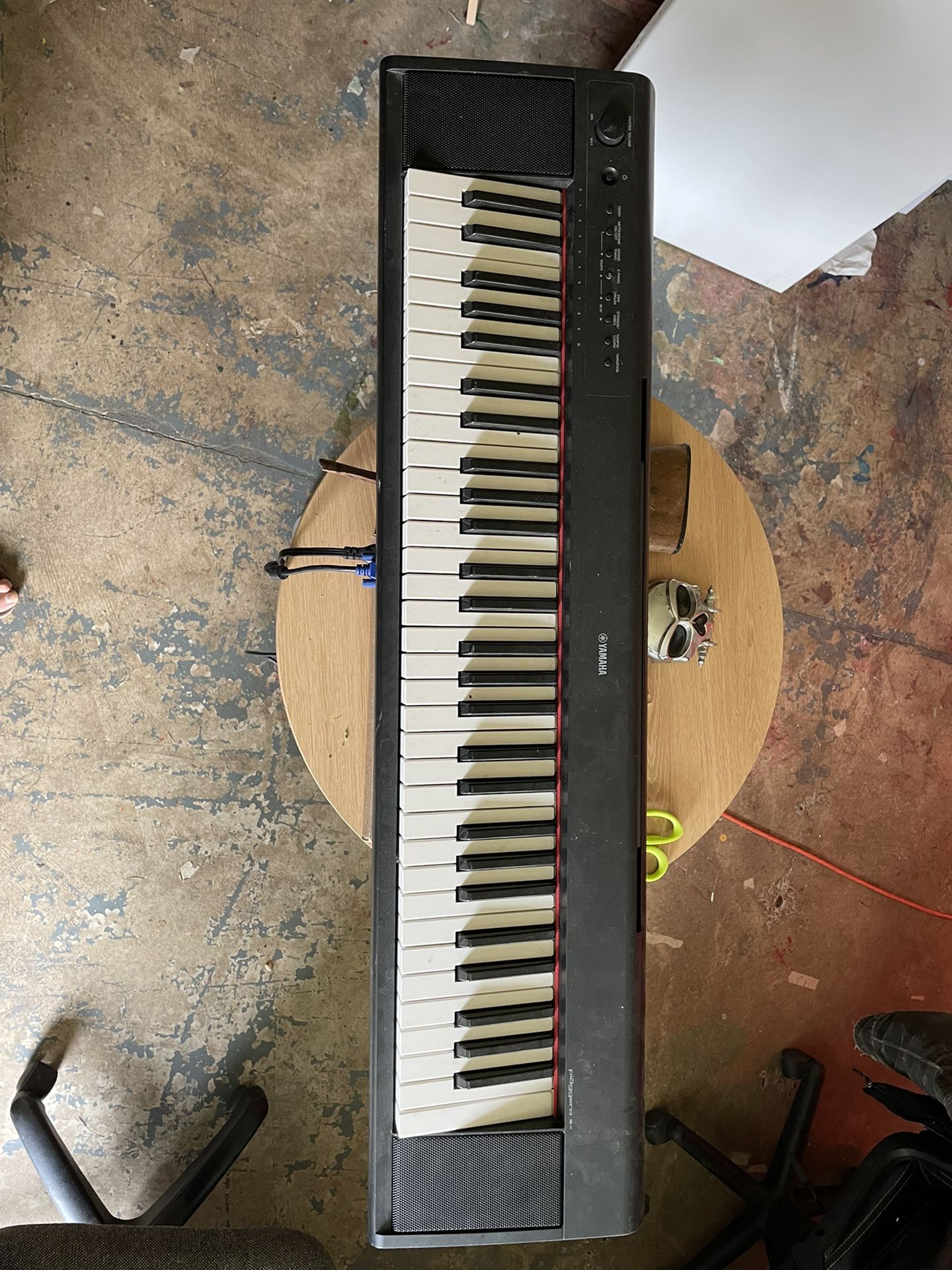 Yamaha Portable Keyboard Piaggero NP-11