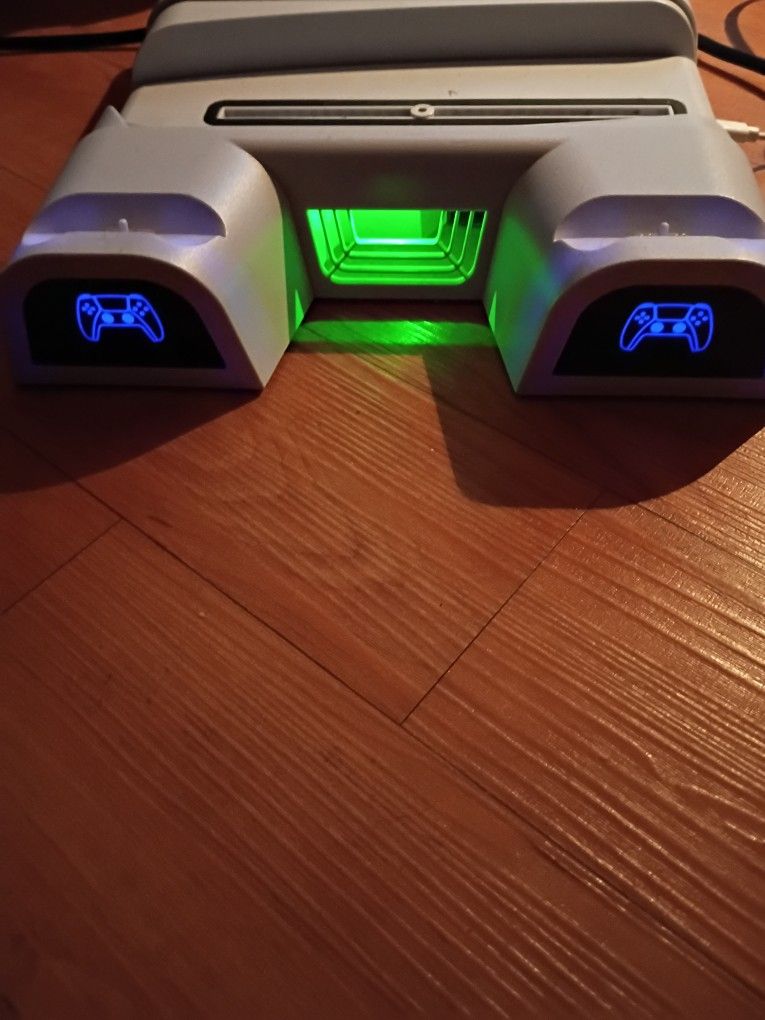 Multifunctional Cooling Stand.