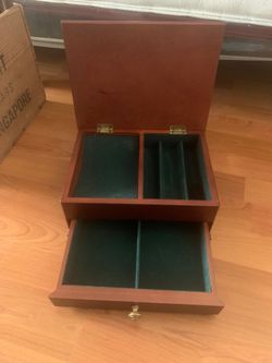Bombay company jewelry box