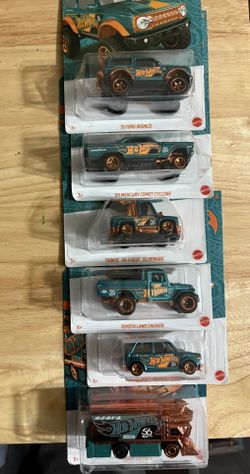 HOT WHEELS PEARL & CHROME SET 