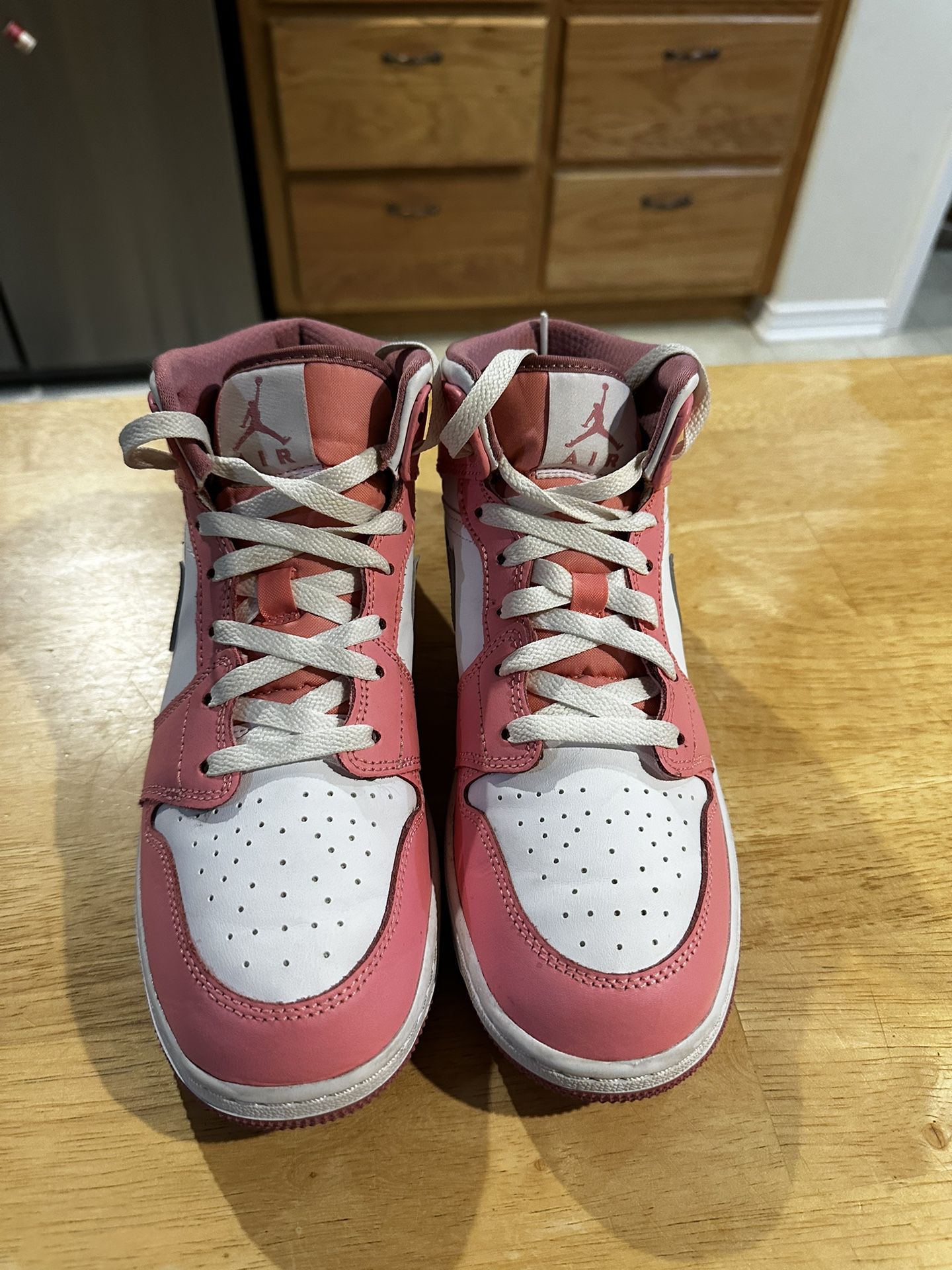 Air Jordan 1 Size 7Y