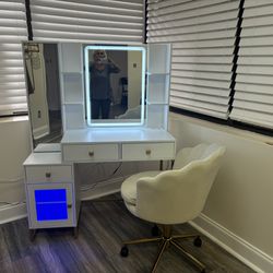 Vanity With Mirror And Lights And Swivel Chair