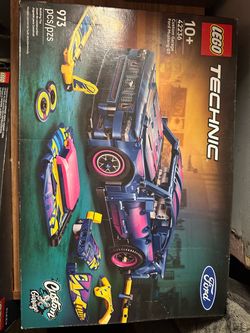 Technic ford car Lego set