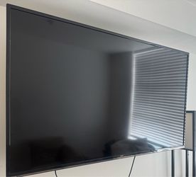 65 Inch LG TV