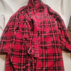 Body Candy Womens Robe Plaid Super Soft Size 100% Polyester 