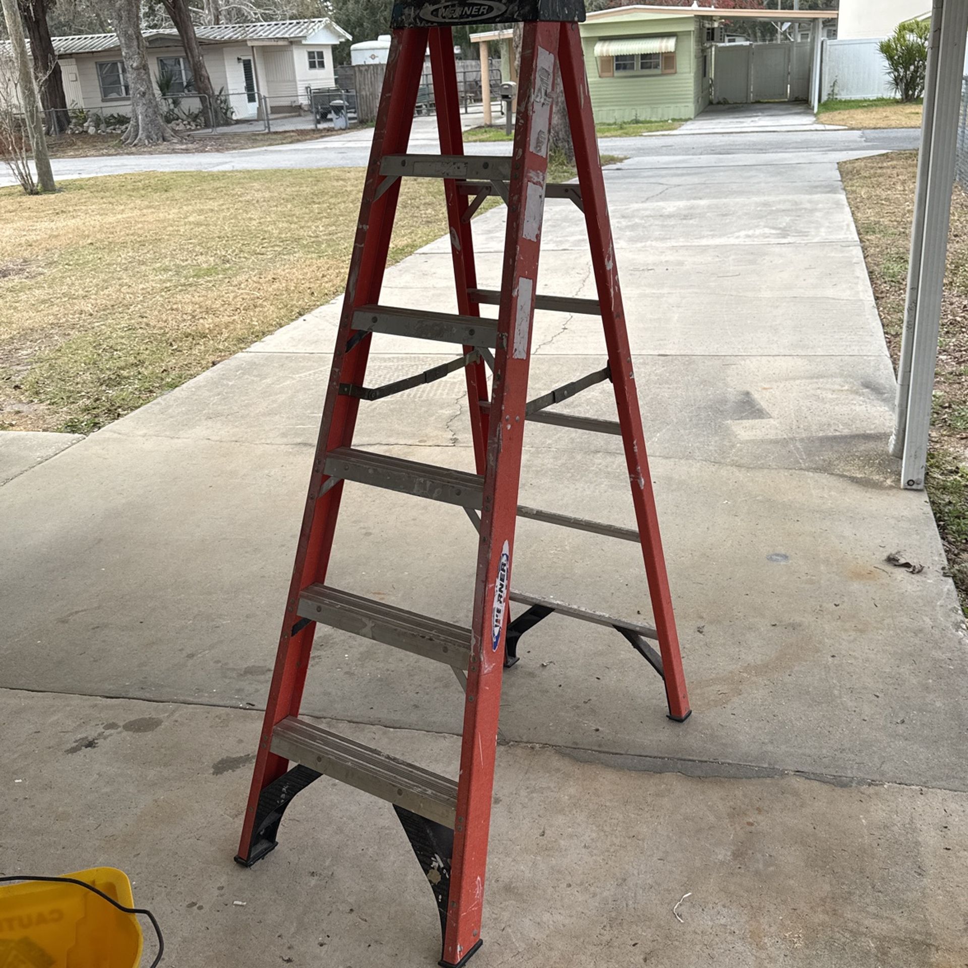 Werner 6’ Fiberglass Ladder