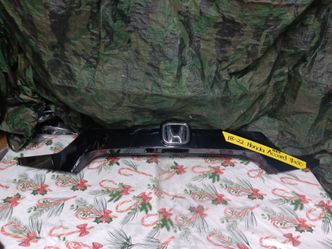 2018-22 Honda Accord Trunk Molding