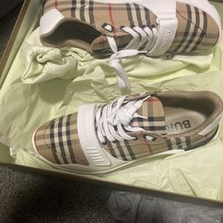 Burberry Shoes