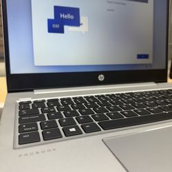 HEWLETT PACKARD LAPTOP 