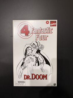 2020 Hasbro Marvel Legends Fantastic Four Retro Carded Doctor Doom