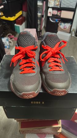 Nike Kobe X Sneakers