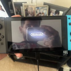 Nitendo Switch With Games 