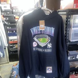 New Mitchell & Ness Hoodie Sweatshirt Men XXL Yankee Stadium Cooperstown Collection 