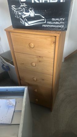 Dresser