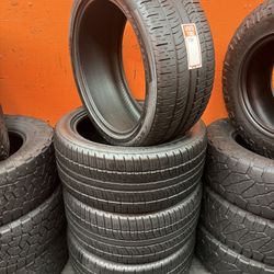 295/40R22 Pirelli Scorpion Zero Full Tire Set