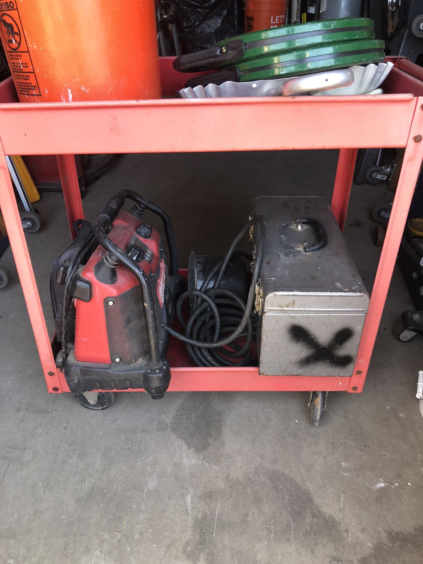Red cart