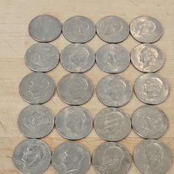20 Eisenhower Dollars Collectibles Coins And 4 Bicentennials Dollars Coins Collectibles,  From Last Century 