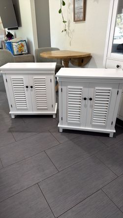 2 White Double Door Side Tables