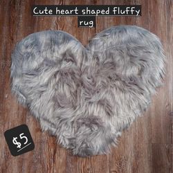 Cute Heart Shaped Fluffy Rugs