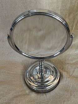 Double-Sided Makeup Mirror